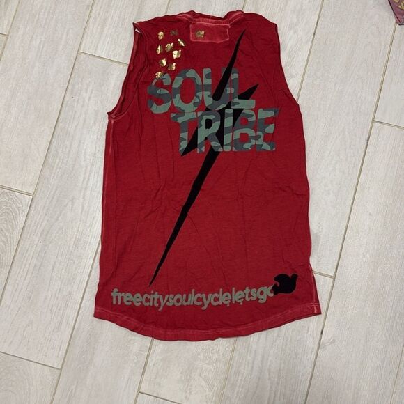 Free city soul cycle tank.Red - Picture 3 of 3